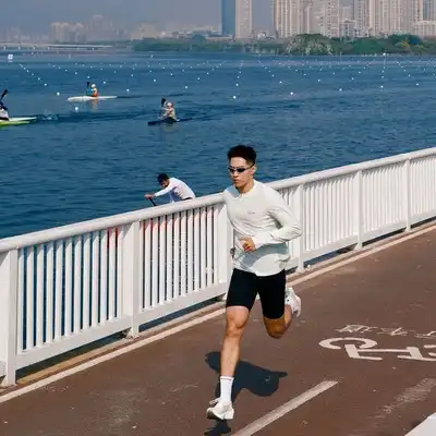 邹娟远